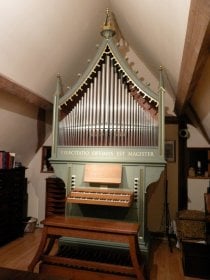Newington Oxford Organ